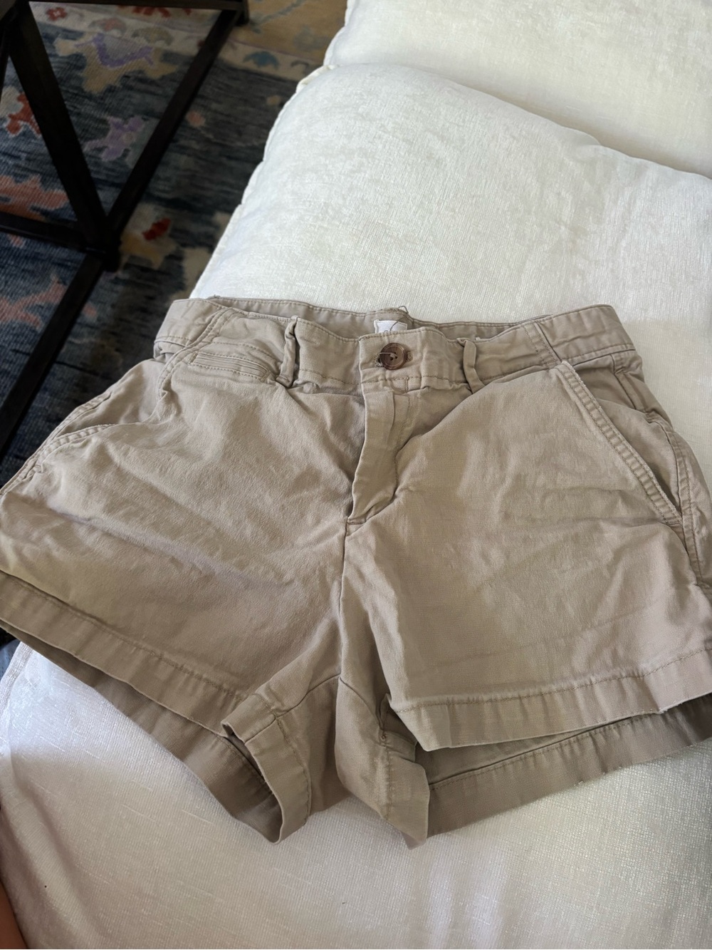 GAP: Women's Classic Casual Shorts in Khaki - Lightweight Summer Staple